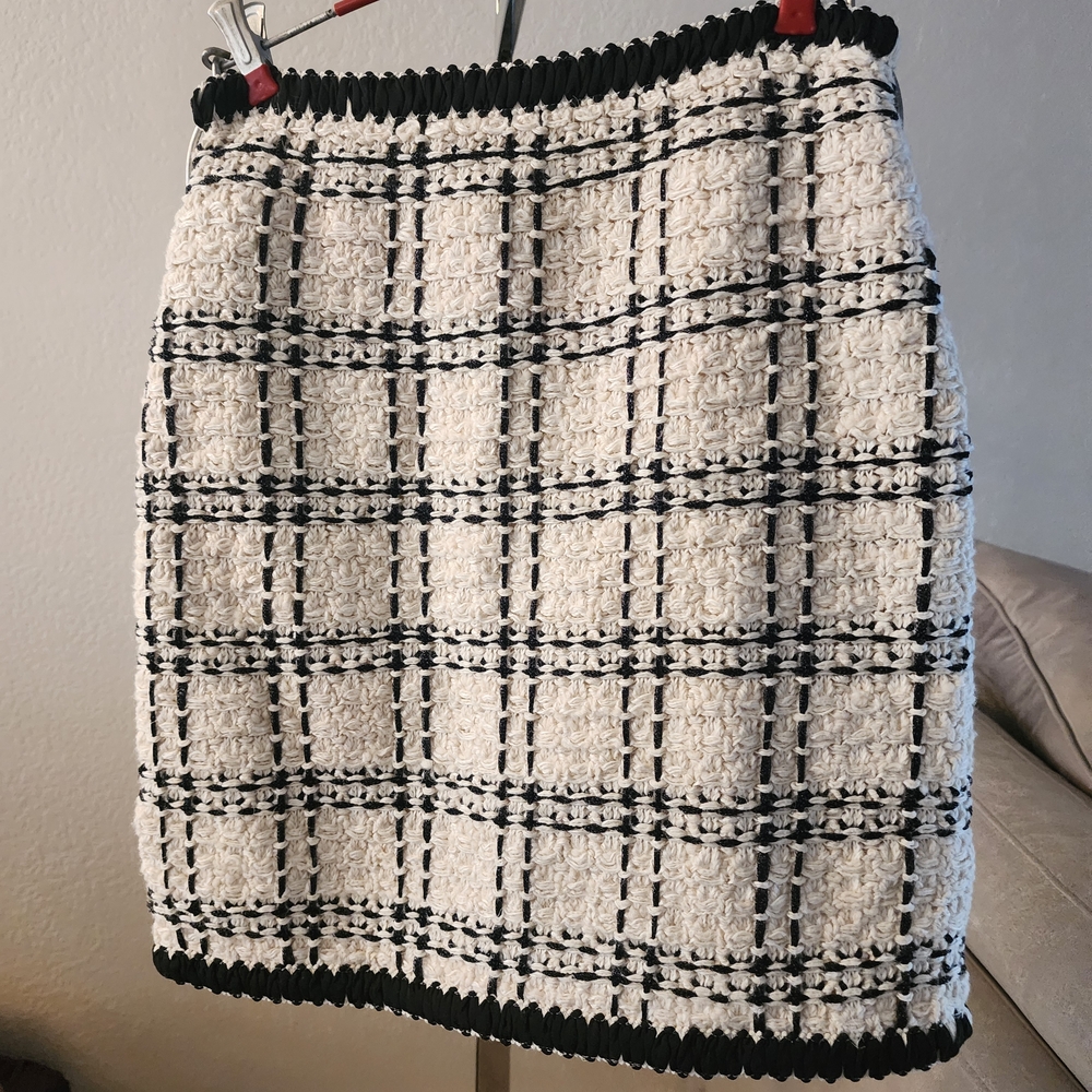 Tory Burch Black and White Textured Mini Skirt
